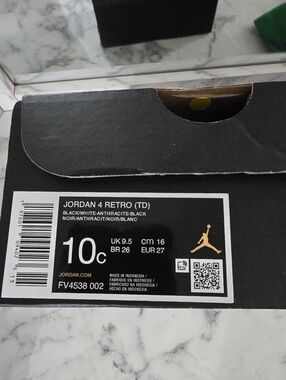 Jordan Kids Shoe Tongue Label in Light Blue and White